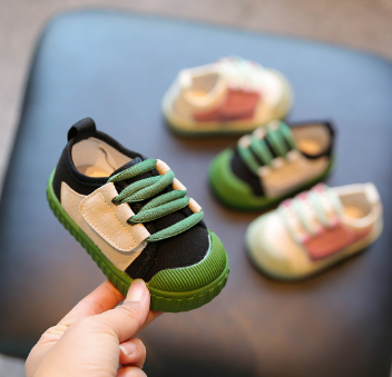 Soft Bottom Anti-Slip Toddler Walker Shoes for Boys/Girls